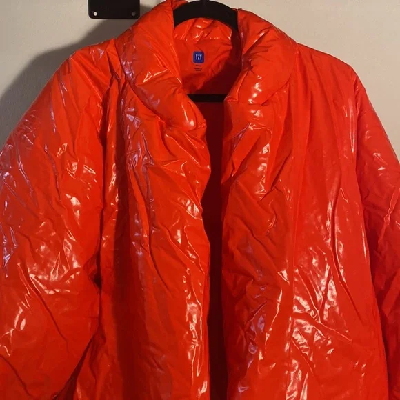 Yeezy Gap Round Red Puffer Jacket in size Small